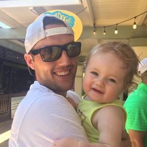 Meet your Posher, Casey